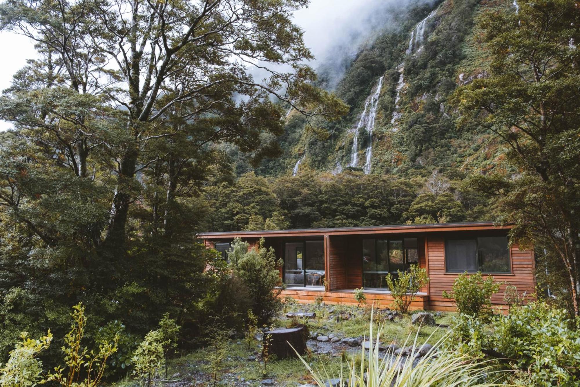 Milford Sound Lodge Eksteriør billede