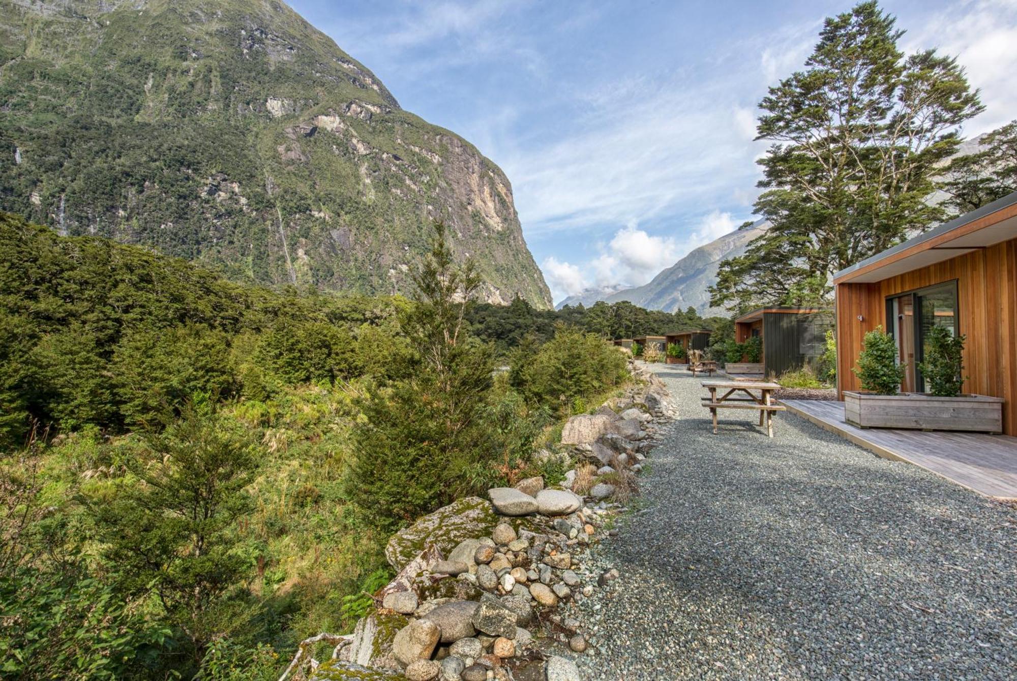 Milford Sound Lodge Eksteriør billede