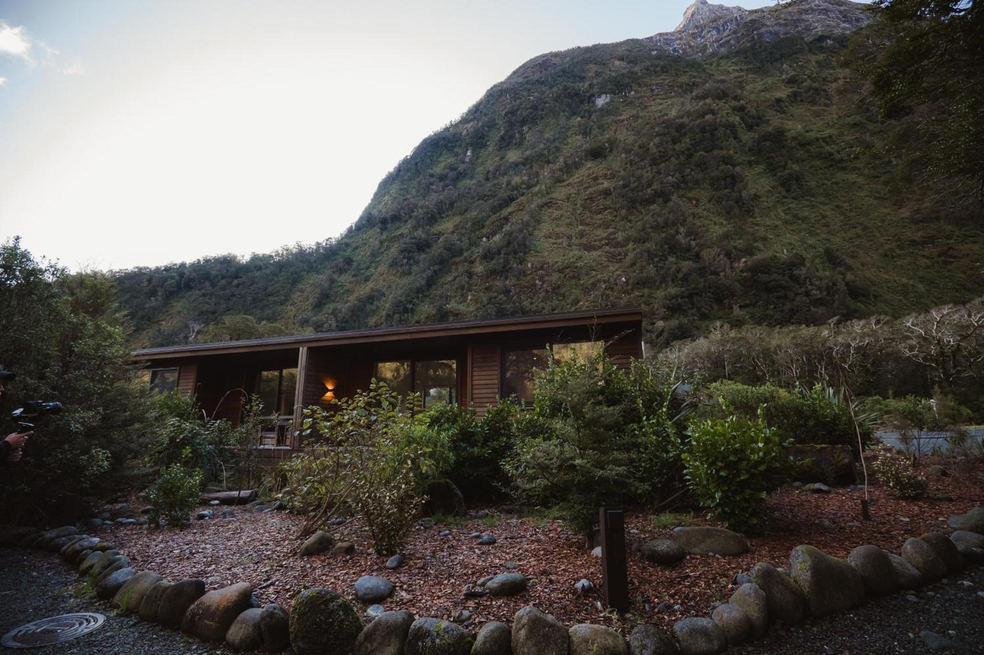 Milford Sound Lodge Eksteriør billede