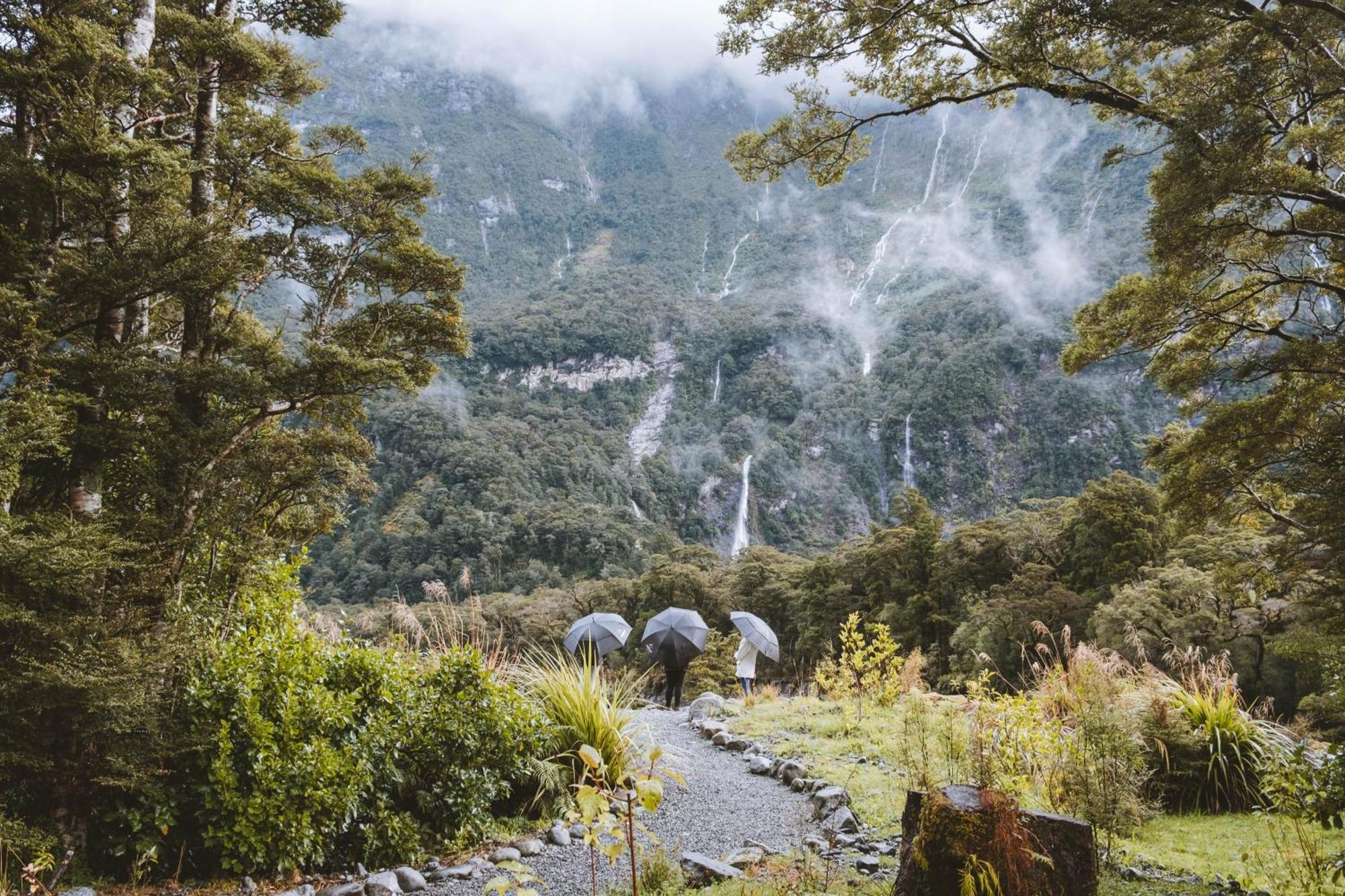 Milford Sound Lodge Eksteriør billede